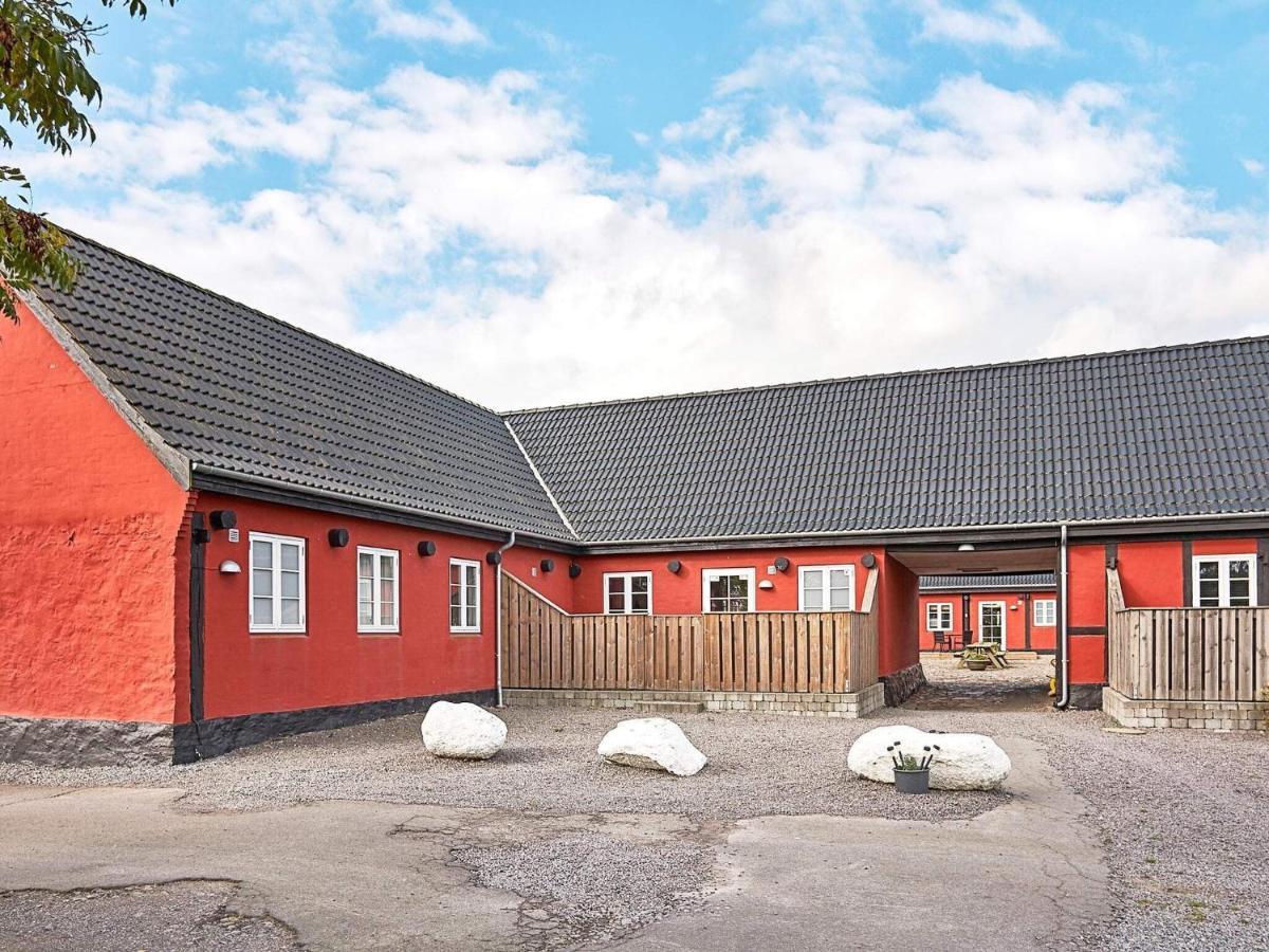 5 Person Holiday Home In AÅkirkeby Екстериор снимка