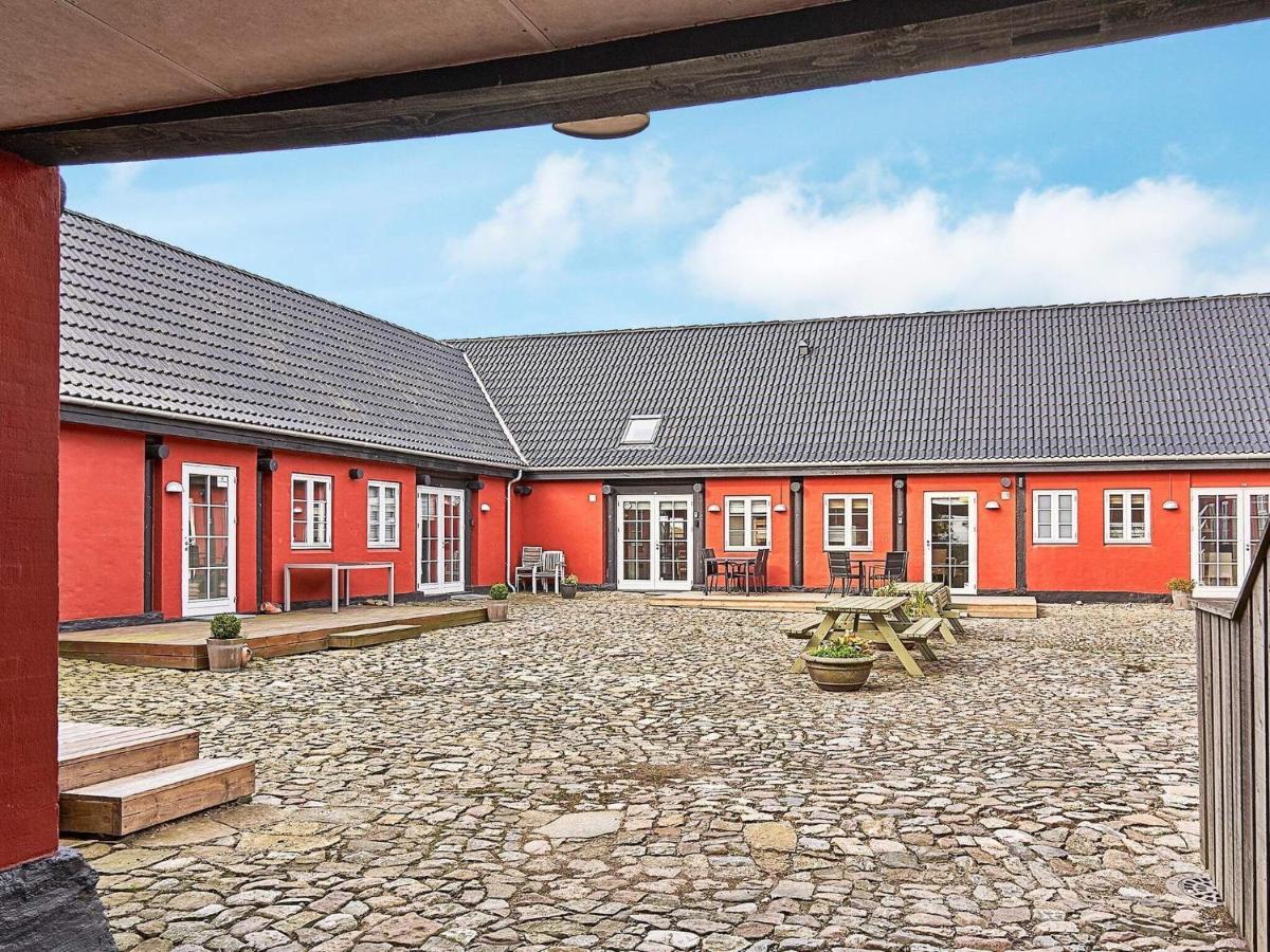 5 Person Holiday Home In AÅkirkeby Екстериор снимка